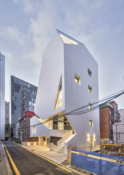 역삼동 근린생활시설