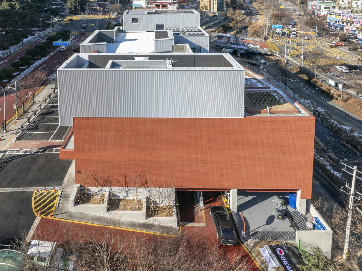 성복동 판매시설