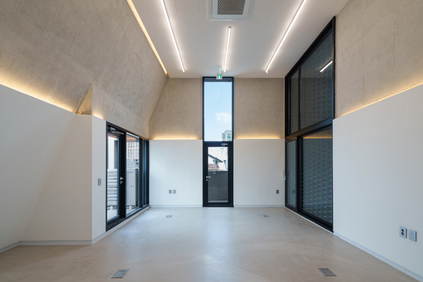 논현동 근린생활시설