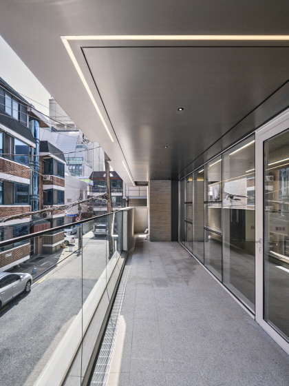 논현동 근린생활시설